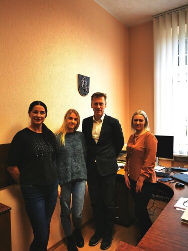 Tarp apdovanotų projekto „Diena su teisėju“ dalyvių – Panevėžio kolegijos studentės